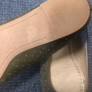 Old Navy Shoes - Old navy ballet flats Old Navy Shoes - Old navy ballet flats